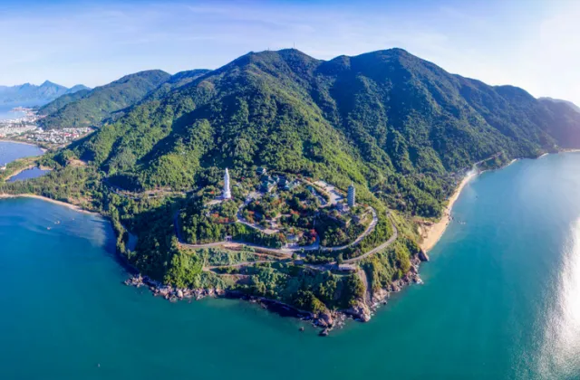 Day 1: Hai Phong – Da Nang – Son Tra – My Khe Beach (Lunch, Dinner)