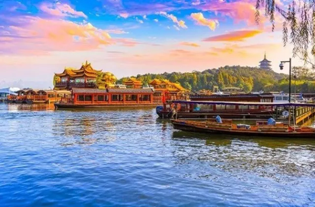 Ngày 1: HÀ NỘI - THANH ĐẢO
